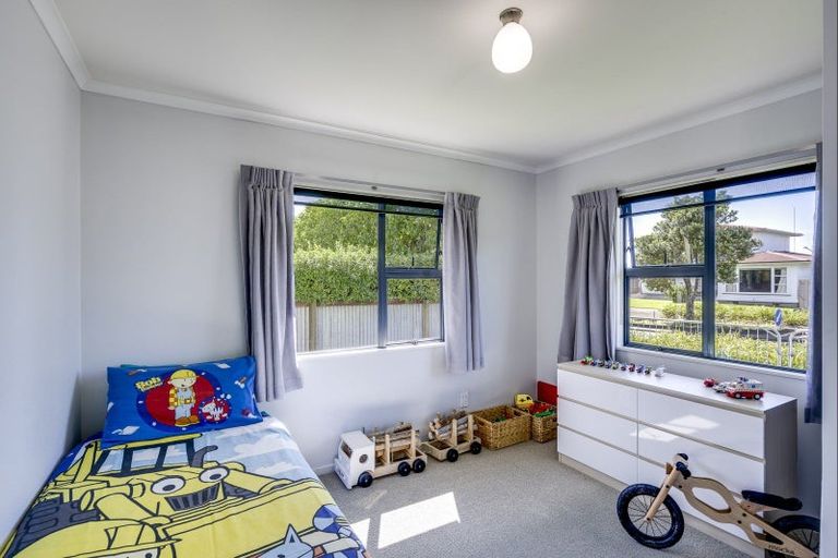 Photo of property in 27 King Street, Taradale, Napier, 4112