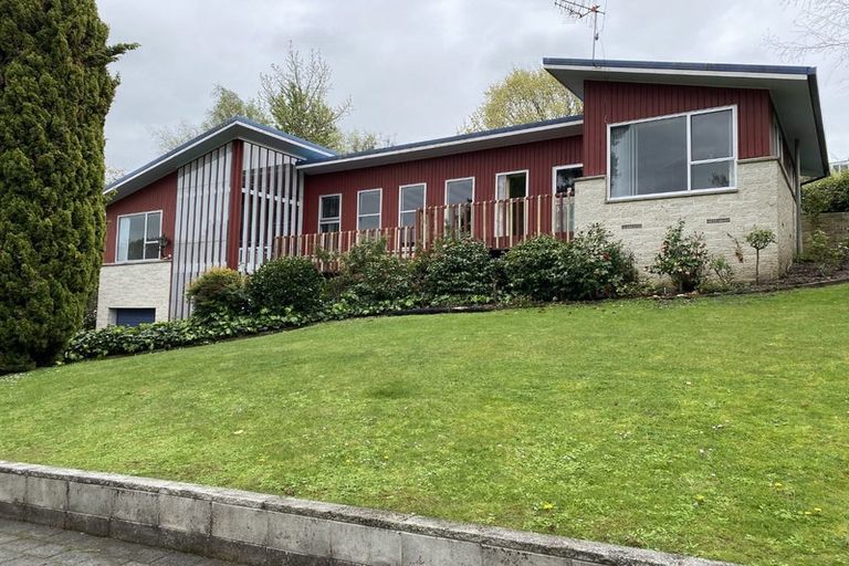 Photo of property in 12 Lovat Street, Havelock North, 4130