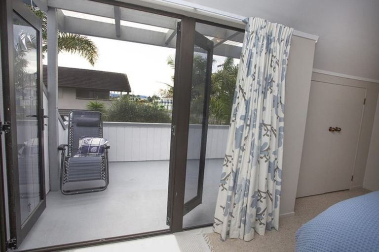 Photo of property in 503a Ocean Road, Whangamata, 3620