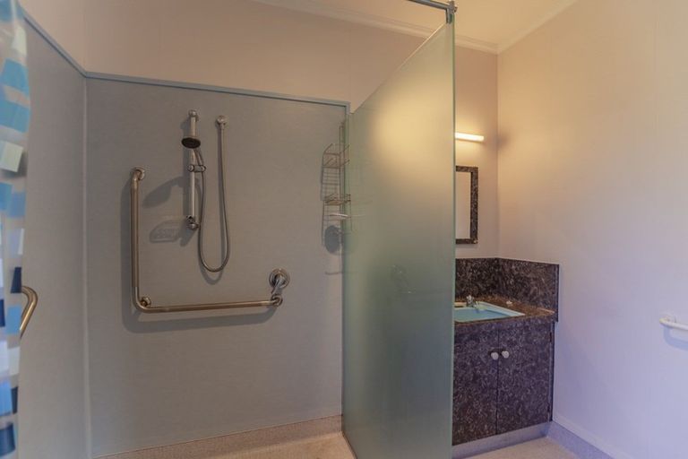 Photo of property in 294 Porangahau Road, Waipukurau, 4282