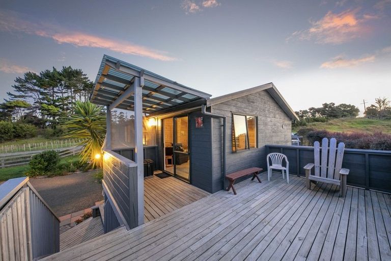 Photo of property in 280a Rimmer Road, Helensville, 0875