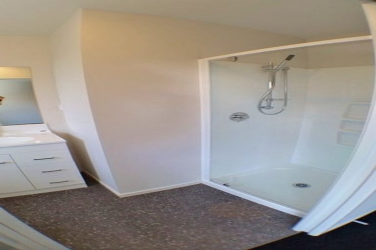 Photo of property in 8 Hartford Crescent, Rolleston, 7615