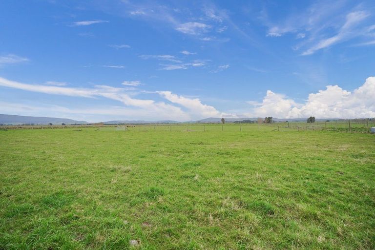 Photo of property in 565 Otautau Wreys Bush Road, Waikoura, Otautau, 9689