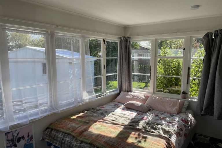 Photo of property in 30 Piko Crescent, Riccarton, Christchurch, 8041