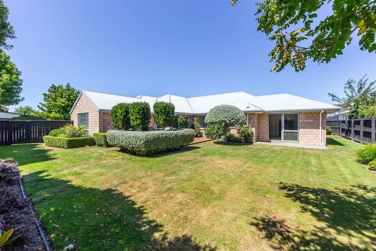 Photo of property in 7 Applefield Court, Northwood, Christchurch, 8051