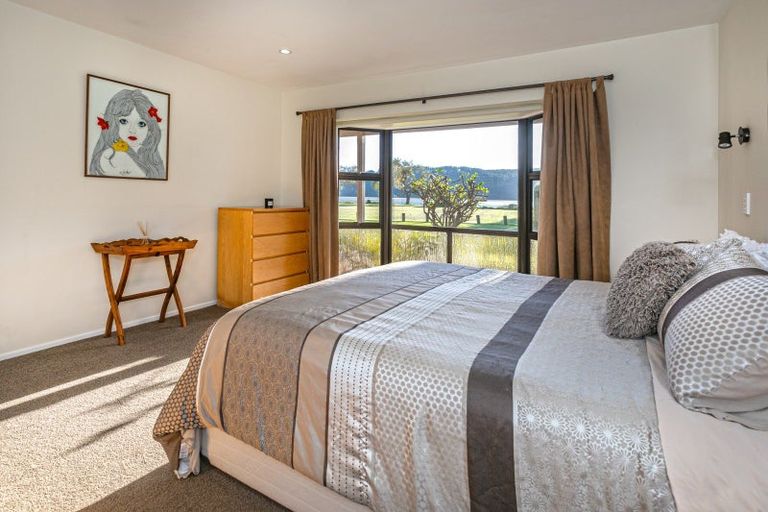 Photo of property in 126 Patiki Place, Whangamata, 3620