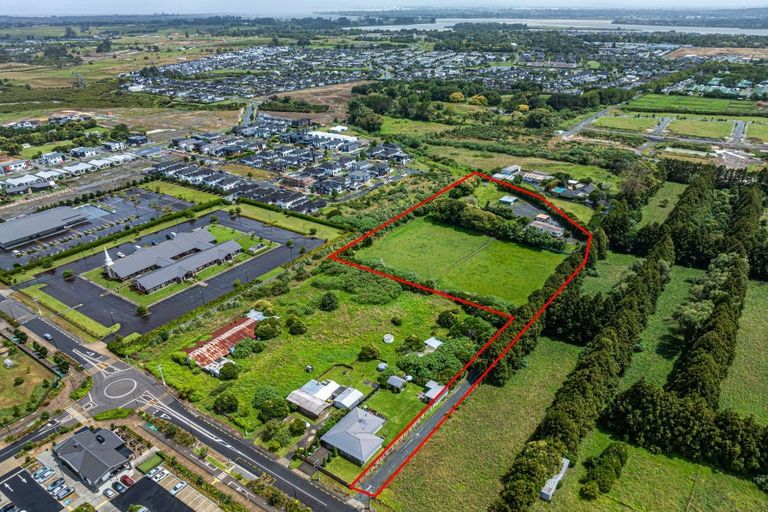 Photo of property in 181 Park Estate Road, Rosehill, Papakura, 2113