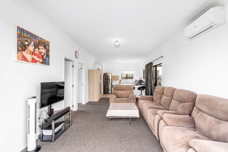 Photo of property in 4 Endeavour Close, Whitianga, 3510