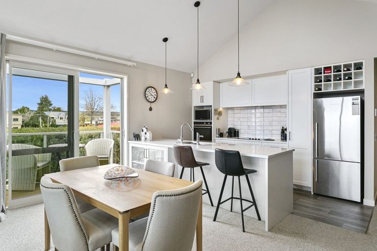 Photo of property in 6 Wheretia Street, Taupo, 3330