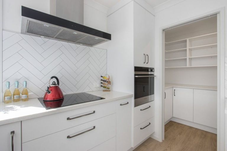 Photo of property in 39 Arran Drive, Aongatete, 3178