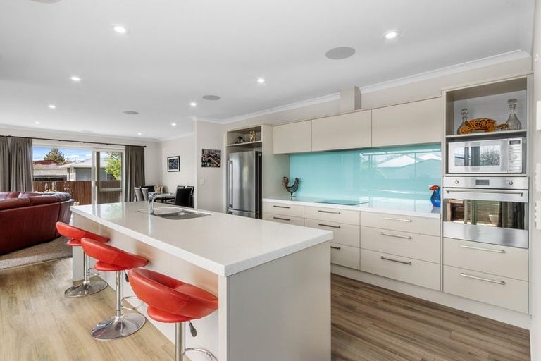 Photo of property in 92 Halberg Street, Dallington, Christchurch, 8061