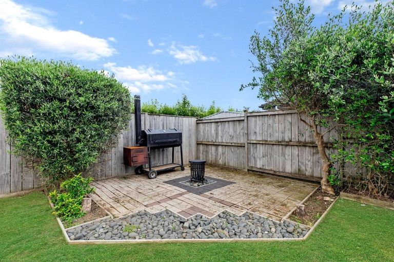 Photo of property in 3 Margaret Place, Waiuku, 2123