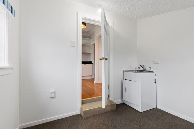 Photo of property in 11 Spring Grove Street, Spreydon, Christchurch, 8024