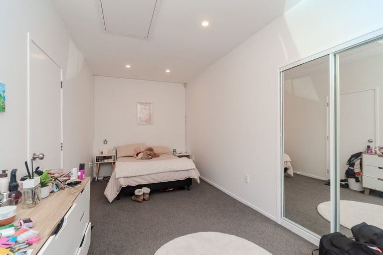 Photo of property in 89 Derwent Street, Island Bay, Wellington, 6023