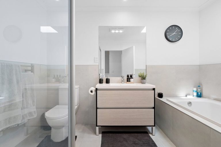 Photo of property in 109 Squadron Drive, Hobsonville, Auckland, 0616