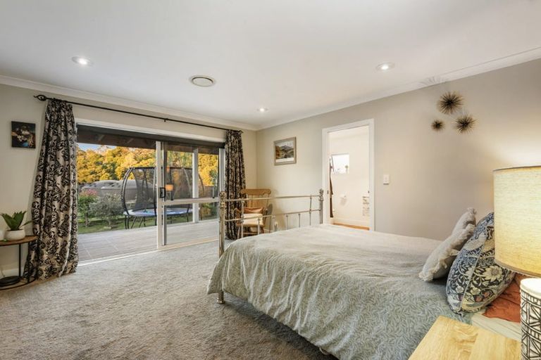 Photo of property in 974 Kahikatea Flat Road, Waitoki, Kaukapakapa, 0871