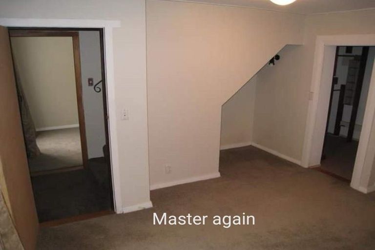 Photo of property in 1 Fernhill Terrace, Wadestown, Wellington, 6012