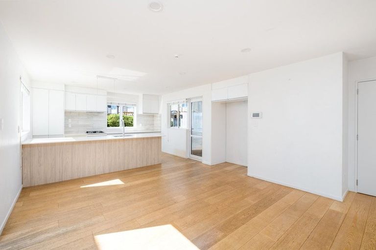 Photo of property in 20 Pikao Place, East Tamaki, Auckland, 2016