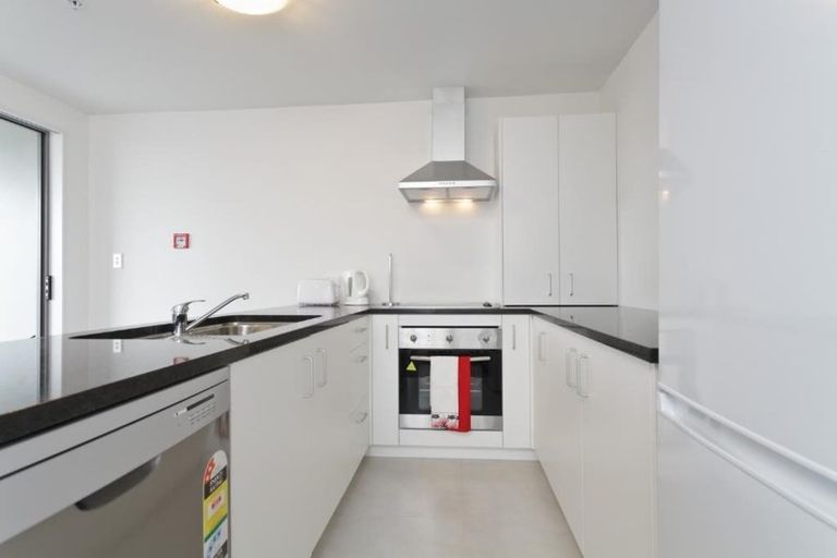 Photo of property in 6/26 Railway Street West, Papakura, 2110