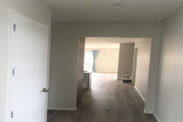 Photo of property in 5 Quarters Lane, Beachlands, Auckland, 2018