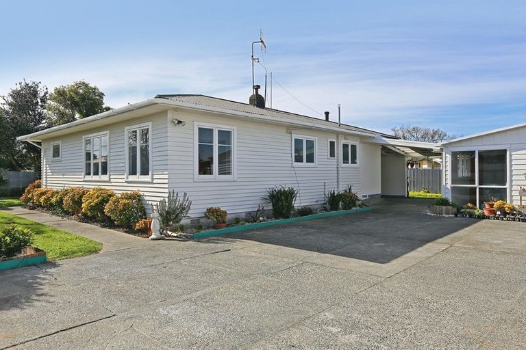 Photo of property in 5 Kelvin Road, Maraenui, Napier, 4110