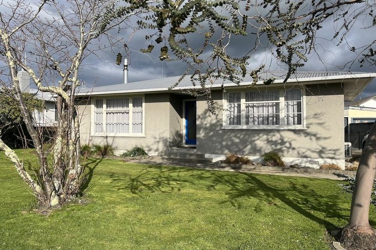 Photo of property in 8 Paisley Street, Awapuni, Palmerston North, 4412