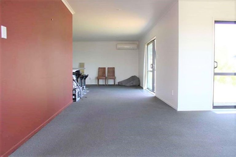 Photo of property in 10 Raddington Way, Huntington, Hamilton, 3210