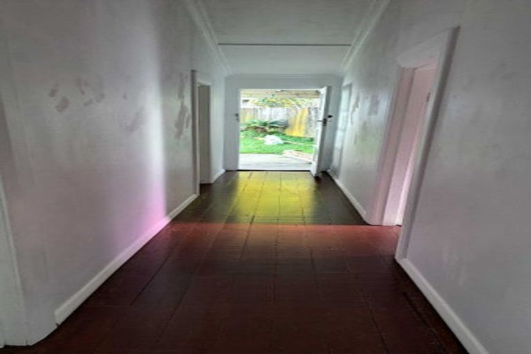 Photo of property in 532 Evans Bay Parade, Hataitai, Wellington, 6021