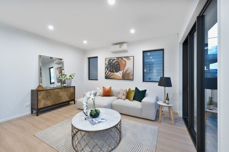 Photo of property in 28d Dellwood Avenue, Henderson, Auckland, 0612