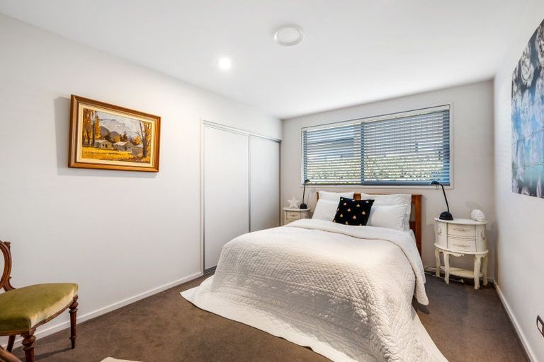 Photo of property in 27 Infinity Drive, Wanaka, 9305