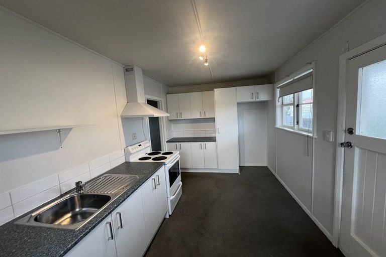 Photo of property in 1/45 Pine Avenue, Ebdentown, Upper Hutt, 5018