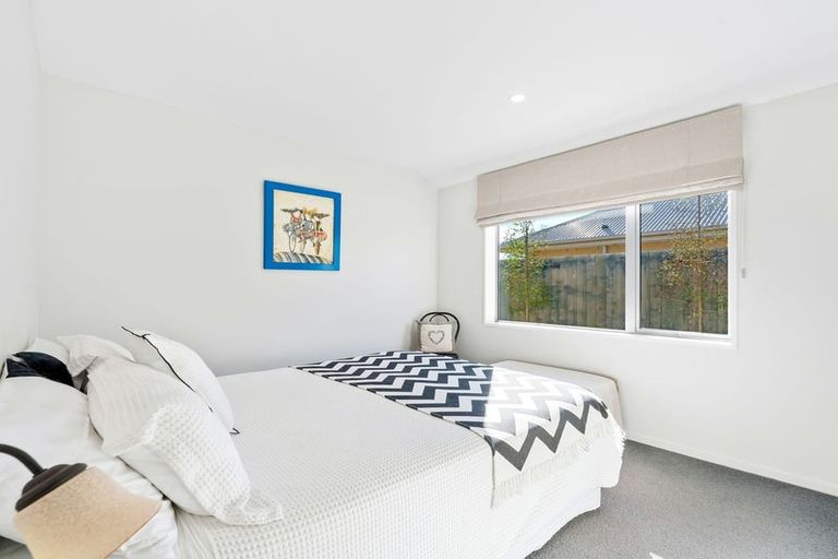 Photo of property in 16 Cassini Place, Leeston, 7632