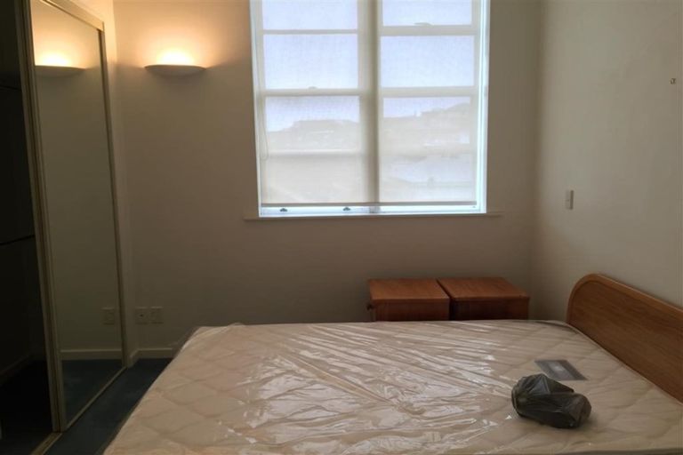 Photo of property in 37u9 Majoribanks Street, Mount Victoria, Wellington, 6011