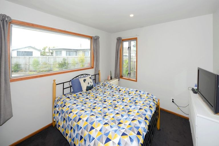 Photo of property in 27 Dunoon Place, Woolston, Christchurch, 8062