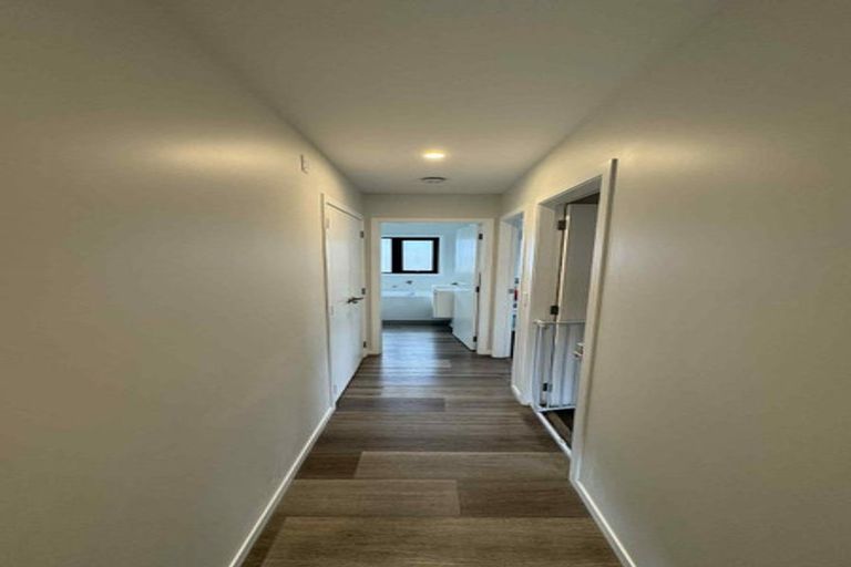 Photo of property in 19a Faulke Avenue, Wainuiomata, Lower Hutt, 5014