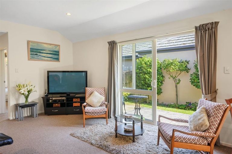Photo of property in 106b Saint Martins Road, Saint Martins, Christchurch, 8022