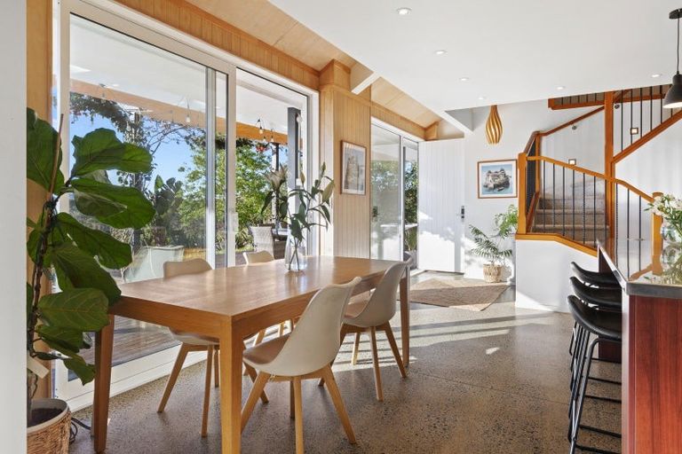 Photo of property in 243 Clevedon Kawakawa Road, Clevedon, Papakura, 2585