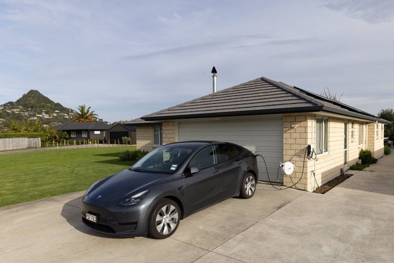 Photo of property in 36 Tairua Palms Place, Tairua, 3508