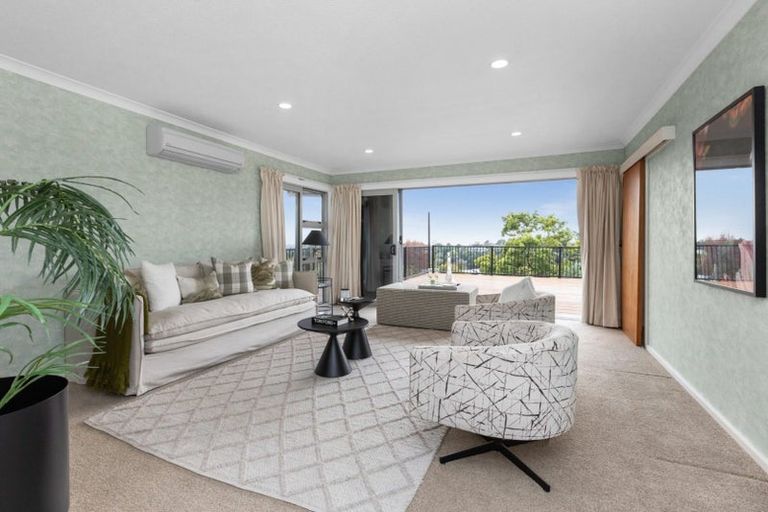 Photo of property in 29 Tauroa Road, Havelock North, 4130