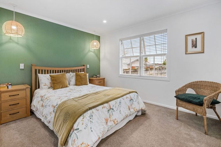 Photo of property in 92c Nelson Street, Howick, Auckland, 2014