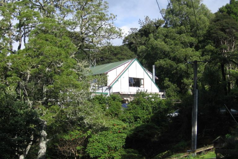 Photo of property in 12b Jays Road, Titirangi, Auckland, 0604