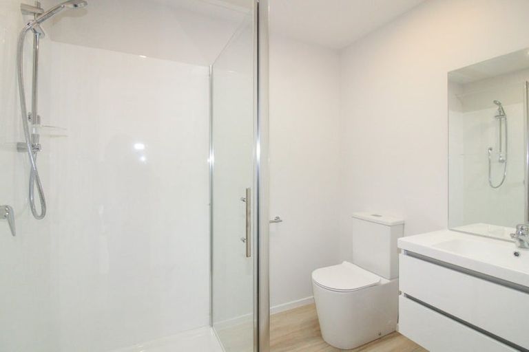 Photo of property in 13/7 Johnston Grove, Taita, Lower Hutt, 5011