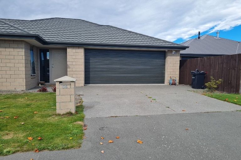 Photo of property in 56 Rannoch Drive, Broomfield, Christchurch, 8042