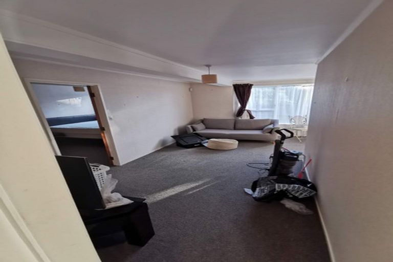 Photo of property in 30 Terra Nova Street, Glen Eden, Auckland, 0602