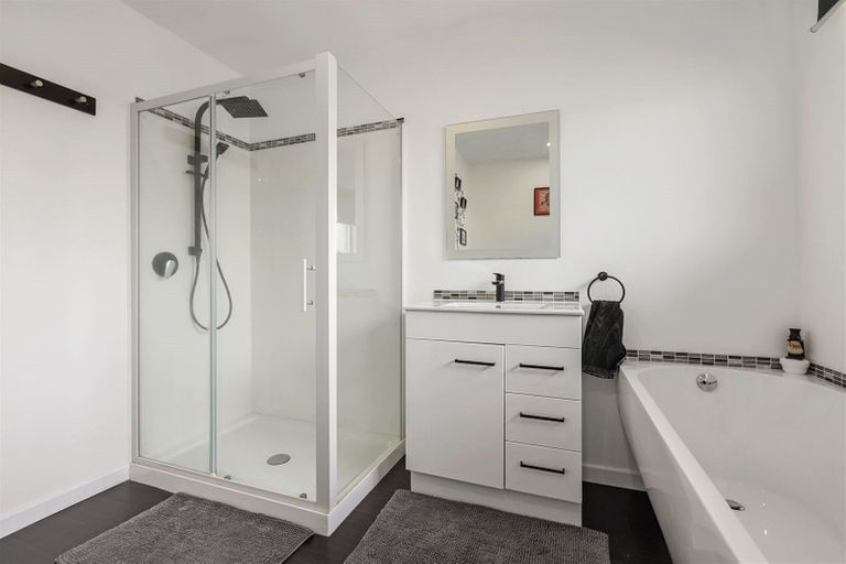 Photo of property in 140 Hay Street, Bromley, Christchurch, 8062