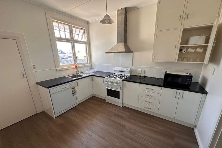 Photo of property in 155 Grey Street, Palmerston North, 4410