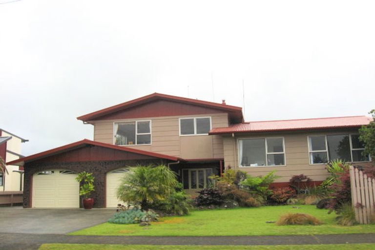 Photo of property in 44 George Point Road, Onerahi, Whangarei, 0110