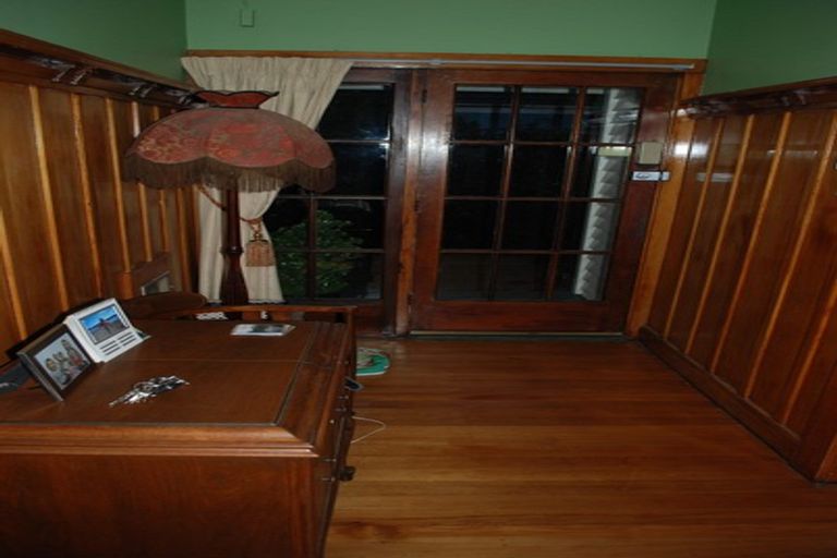 Photo of property in 35 Hinemoa Street, Spreydon, Christchurch, 8024