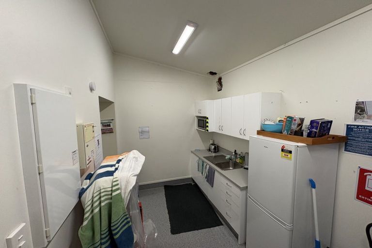 Photo of property in 108 Heretaunga Street, Palmerston North, 4414