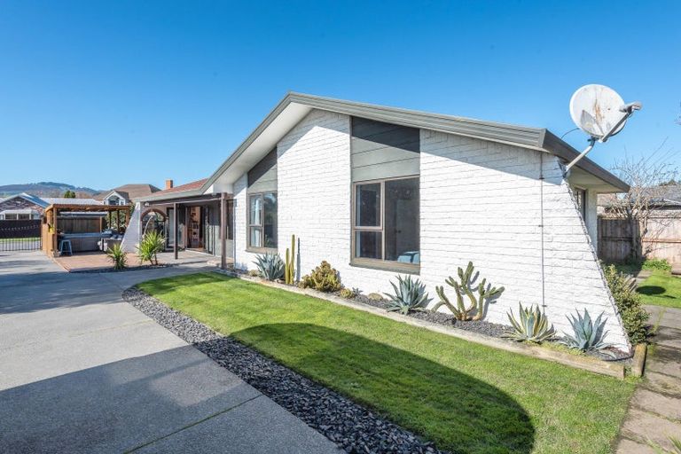 Photo of property in 20 Sabys Road, Halswell, Christchurch, 8025